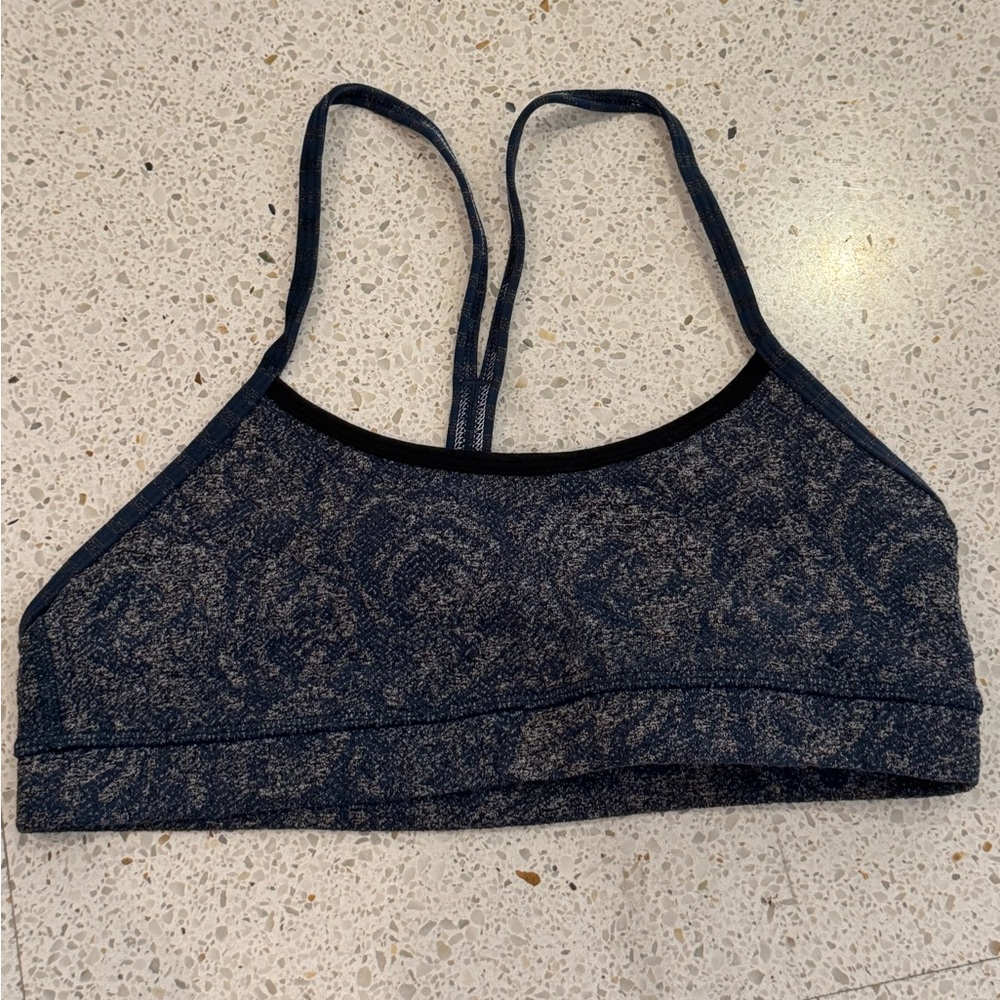 Lululemon Flow Y Sports Bra